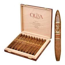 Коробка Oliva Serie V Melanio Figurado на 10 сигар